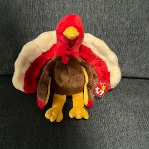Rare gobbles the turkey beanie baby!